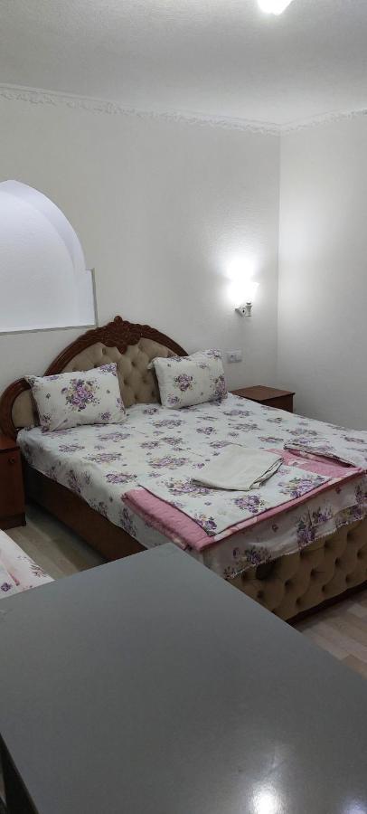 Hotel Salut Samarkand Exterior foto