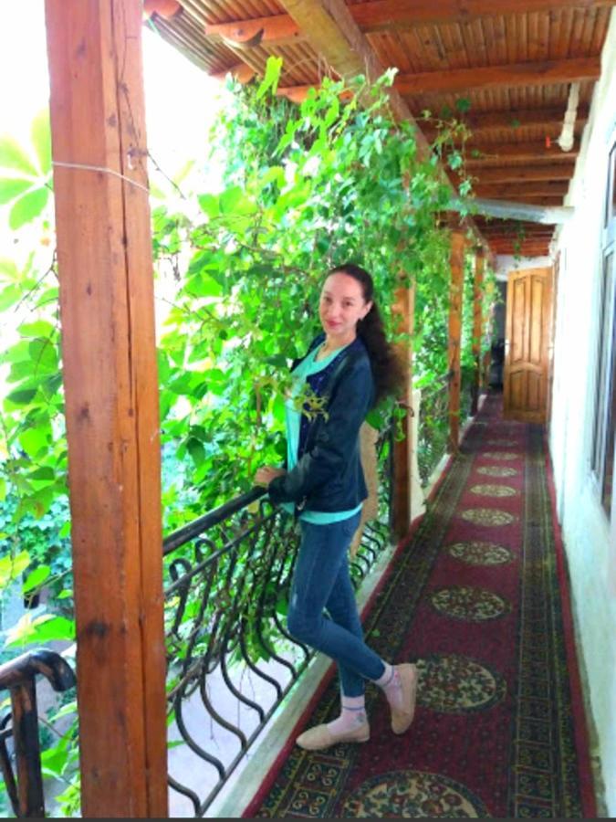 Hotel Salut Samarkand Exterior foto